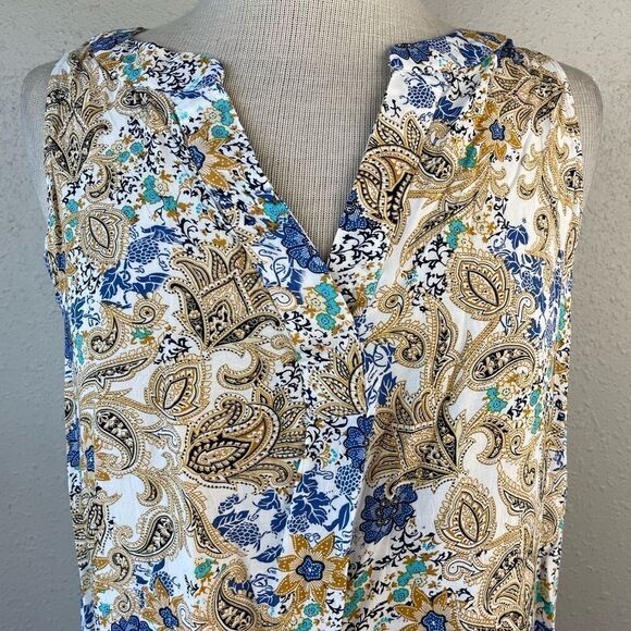 Rose & Rhyme Sleeveless V-Neck Top Size L EUC - Picture 2 of 6